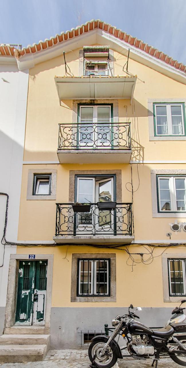 Unique And Stylish Flat In Historic Lisbon Apartment Exterior photo